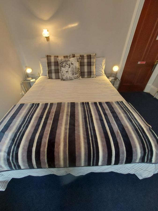 Lawriestone Guest House Fort William Ngoại thất bức ảnh